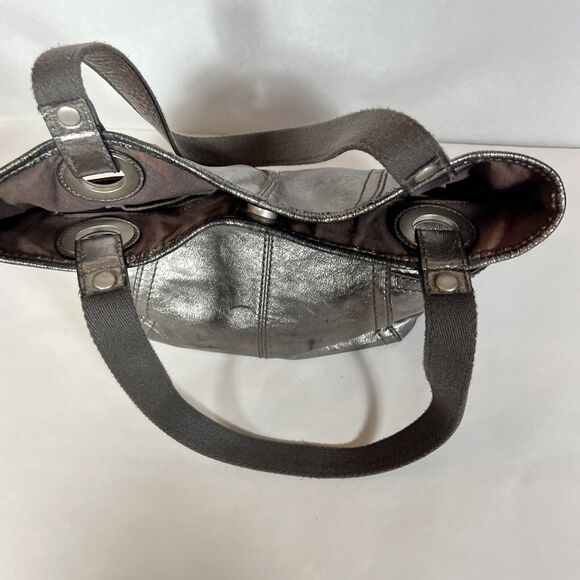 Fossil Hathaway Live Long Distressed Silver Metallic Leather Shoulder Bag Vtg - Picture 9 of 11